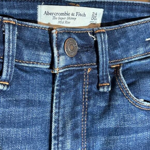 Abercrombie & Fitch Simone High Rise Super Skinny Jeans Distressed‎ - 00 size 24 - Picture 4 of 4